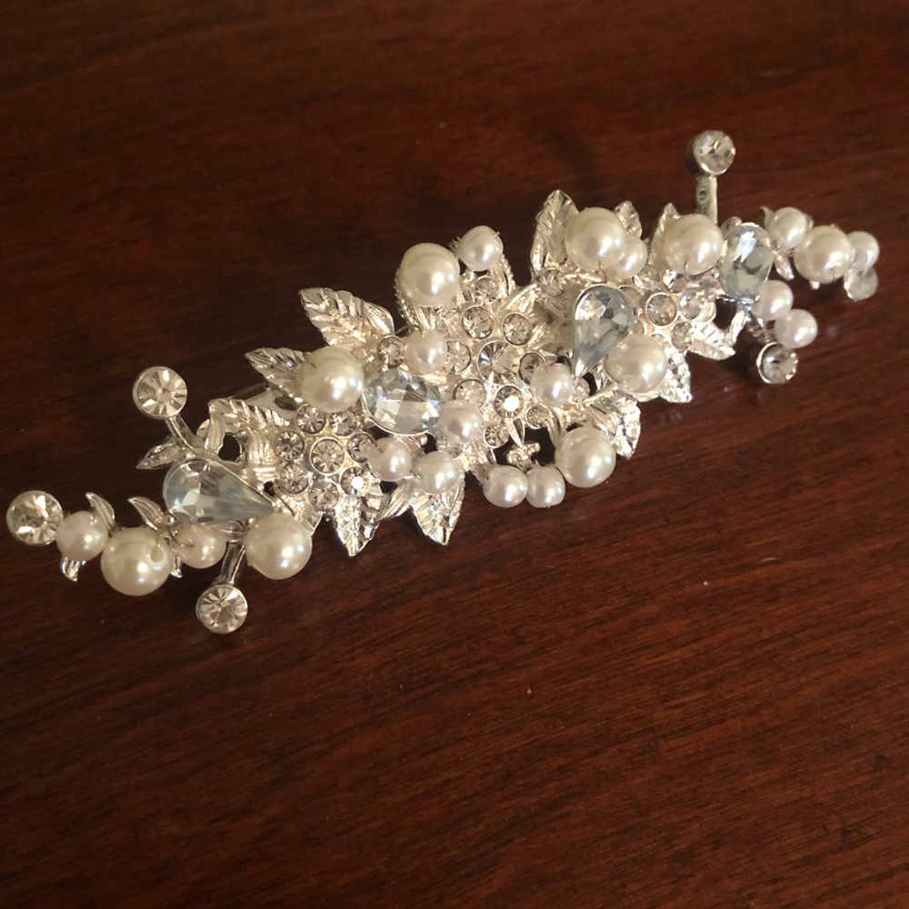 Silver decorative hairpin